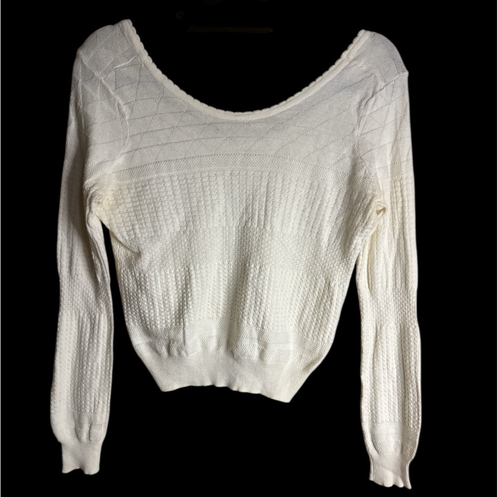 LA HEARTS CREAM TEXTURED LONG SLEEVE SWEATER 
Size - M